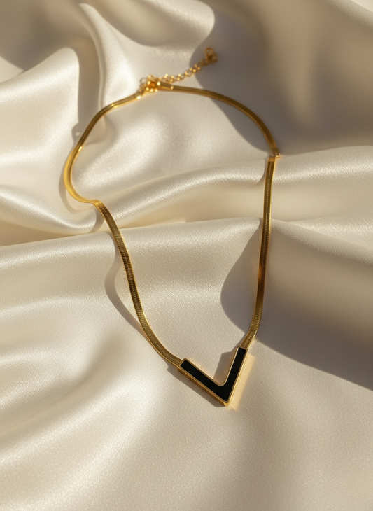 v black necklace