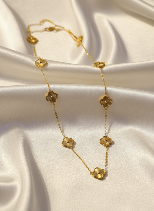 vancliv gold necklace